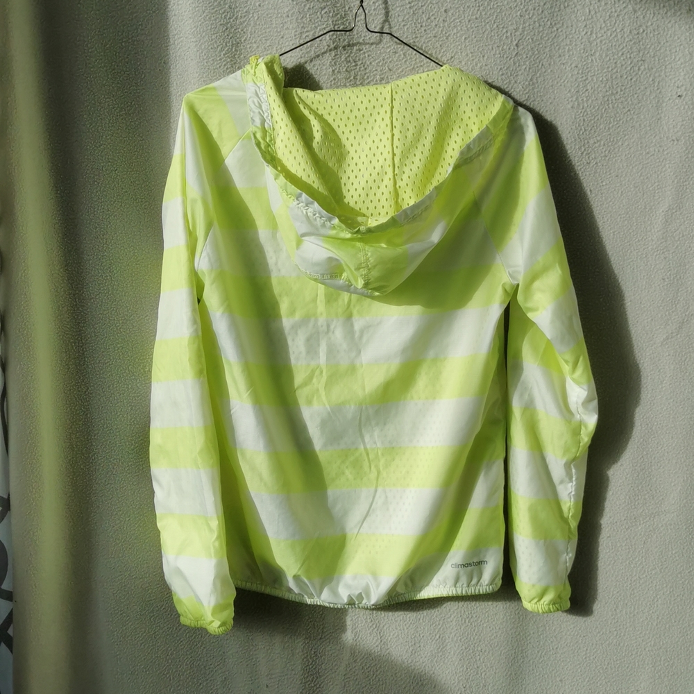 Adidas jacket - Picture 5 of 7